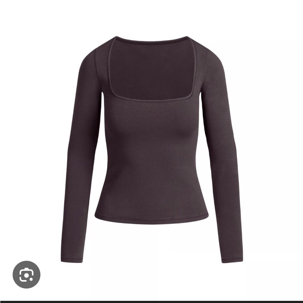 19. NWT skims IRON Cotton jersey long sleeve tshirt small sold out!